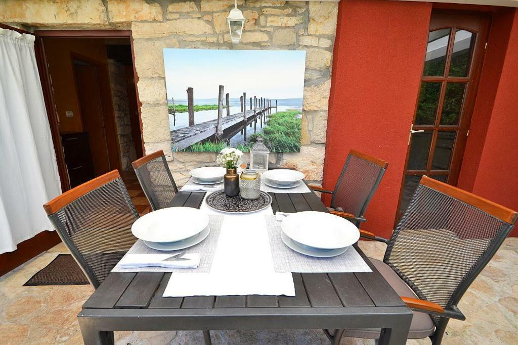 Villa Giardin Novigrad Istria Eksteriør billede